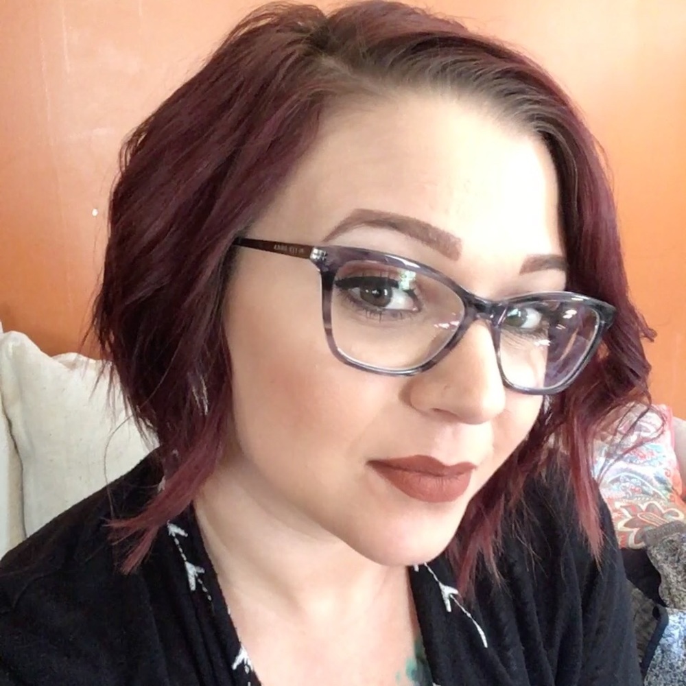 Meet your Posher, Kat